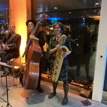 Jazztrio bei einem Event in Berlin Mitte